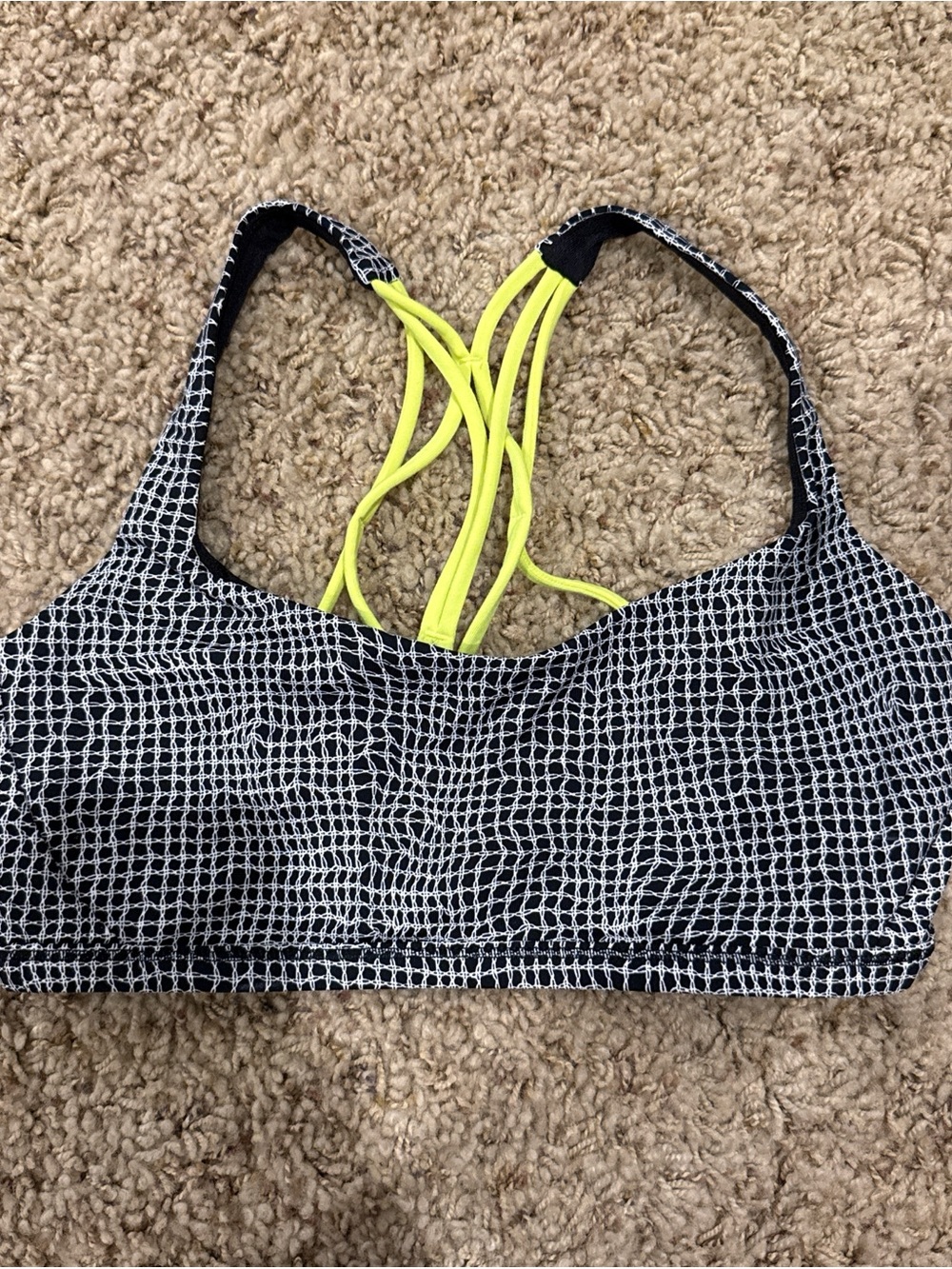 Lululemon black and white/neon free to be zen bra size 4